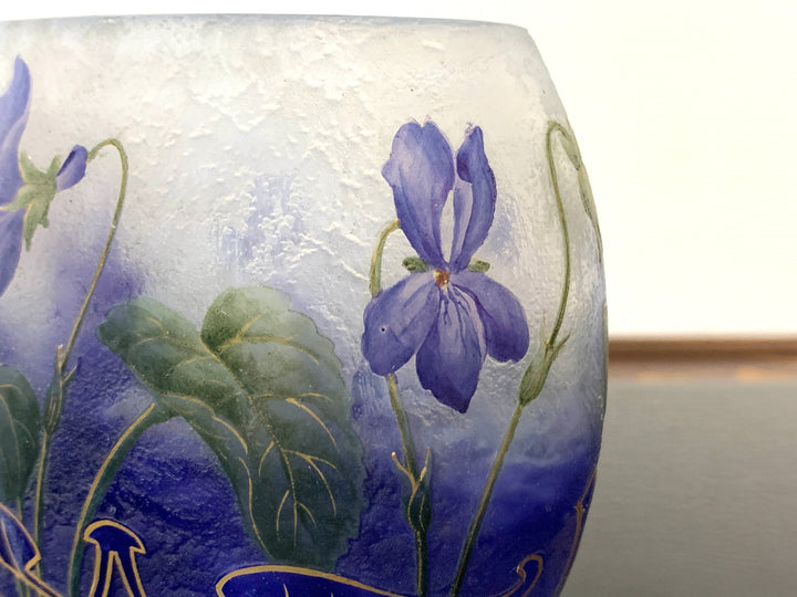 ドーム兄弟（ドームナンシー）スミレの花の金彩ラインの花瓶