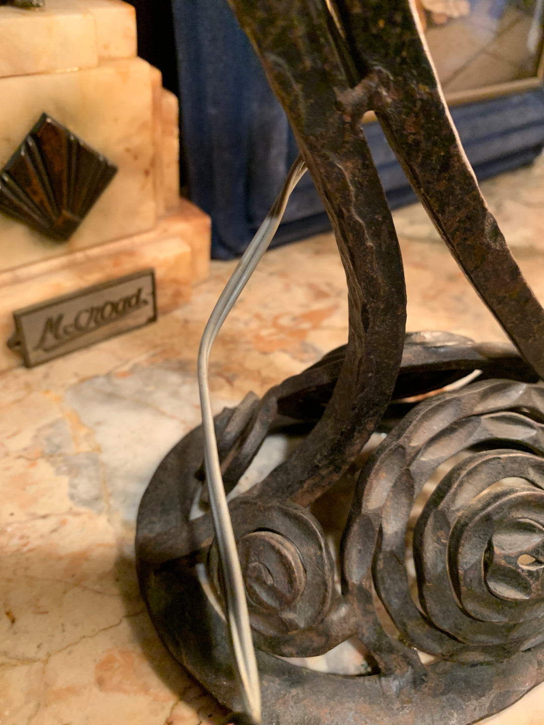 ドーム兄弟（ドームナンシー）アールデコ様式花紋テーブルランプ