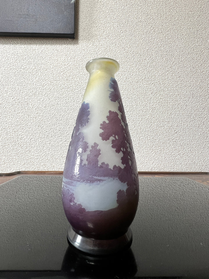 エミールガレ　湖水風景が描かれた花瓶
