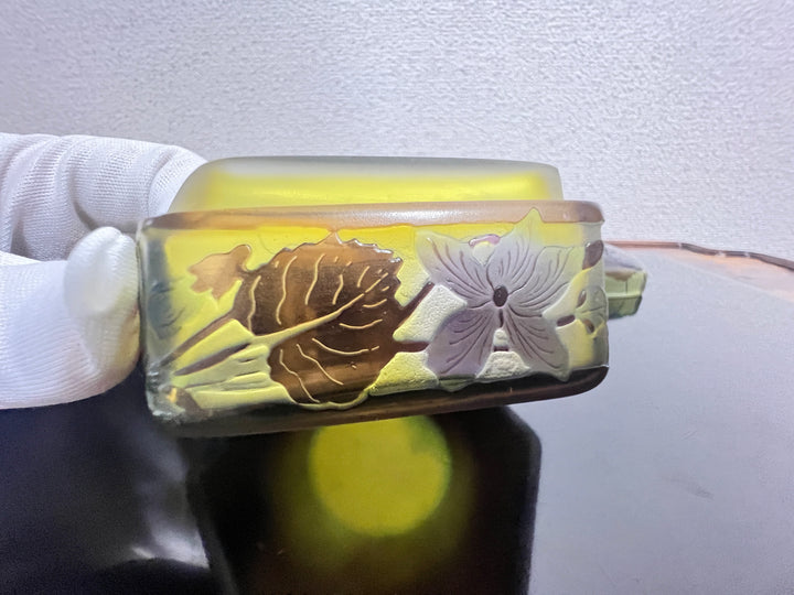 エミールガレ スミレの花のオクタゴン型小物入れ（ボンボニエール）アールヌーボー期