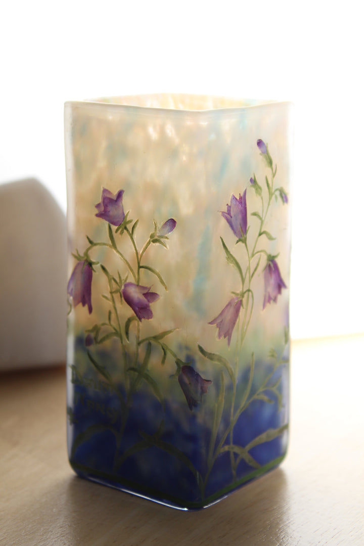 ドーム兄弟（ドームナンシー）カンパネラの花の花瓶