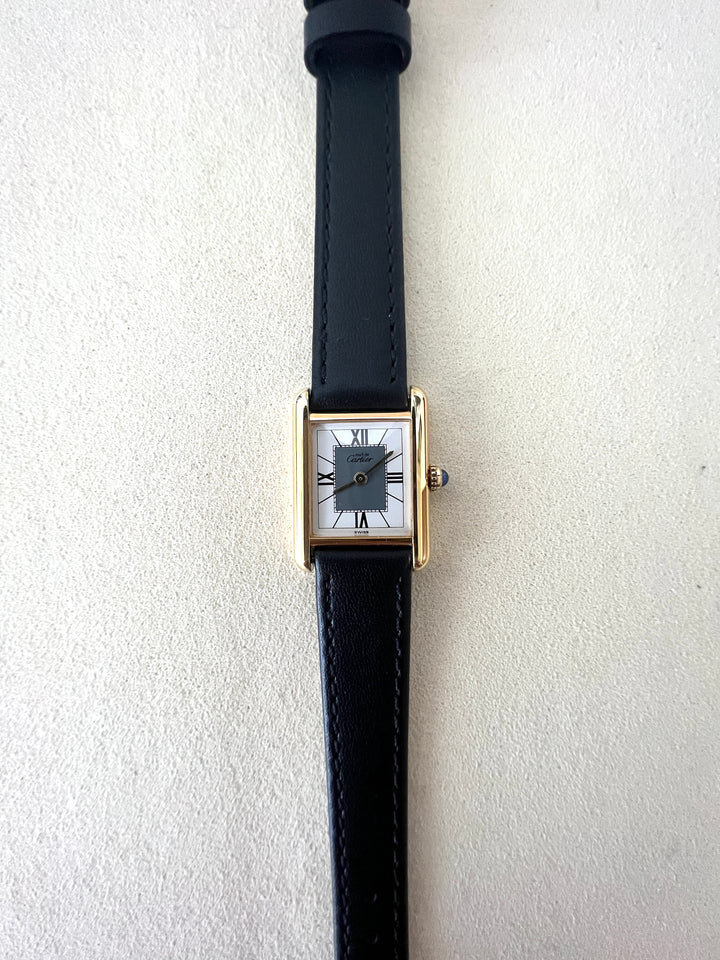 マスト ドゥ カルティエ タンク　レディースヴィンテージウォッチSMサイズ スターリングシルバーに18Kヴェルメイユ