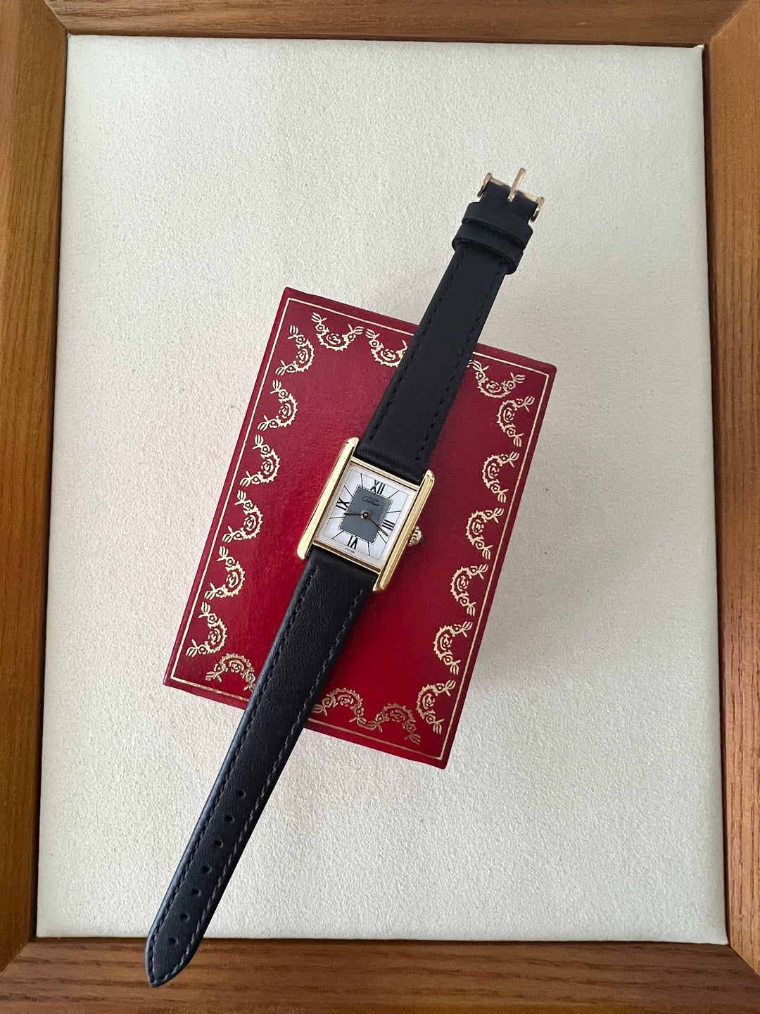 マスト ドゥ カルティエ タンク　レディースヴィンテージウォッチSMサイズ スターリングシルバーに18Kヴェルメイユ