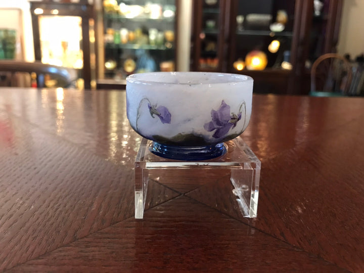 ドーム兄弟（ドームナンシー ）スミレの花のミニチュアール　杯