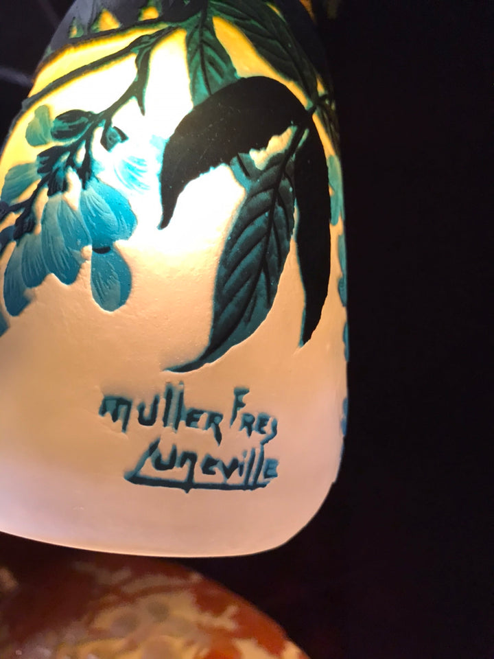 マジョレル＆ミューラー兄弟のテーブルランプ