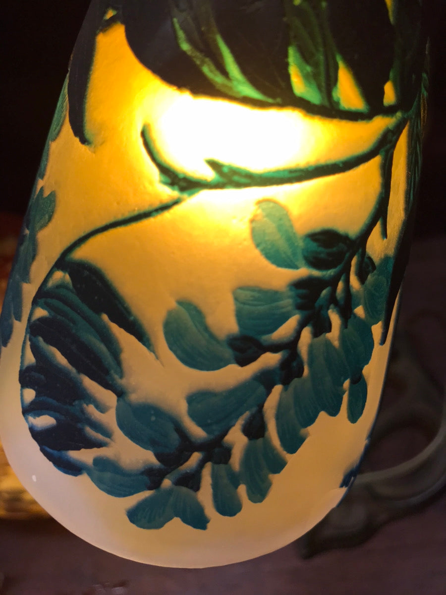 マジョレル＆ミューラー兄弟のテーブルランプ