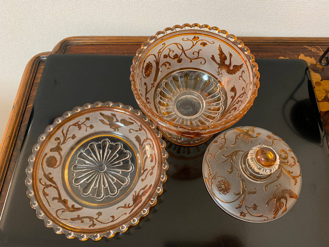 オールドバカラの大作！白鳥が描かれたコンポート(小物入れ)　19世紀名作ルネッサンス時代の作品