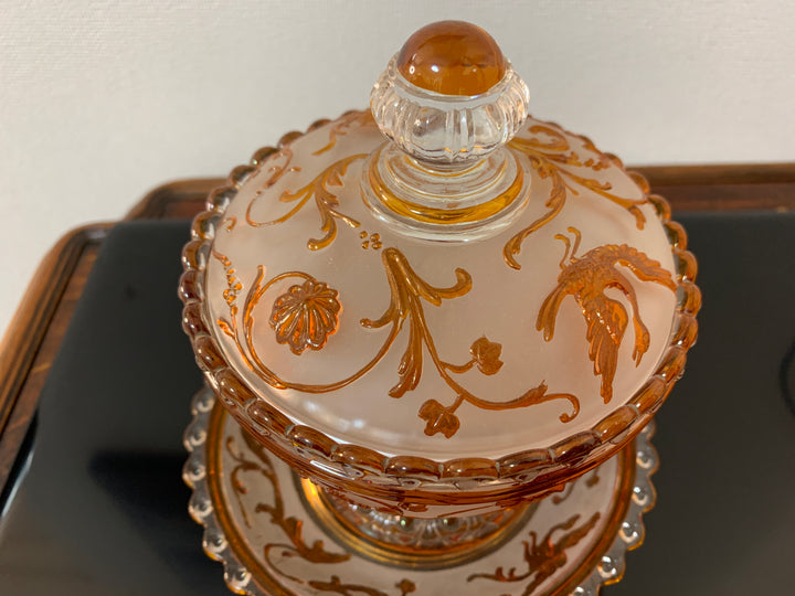 オールドバカラの大作！白鳥が描かれたコンポート(小物入れ)　19世紀名作ルネッサンス時代の作品