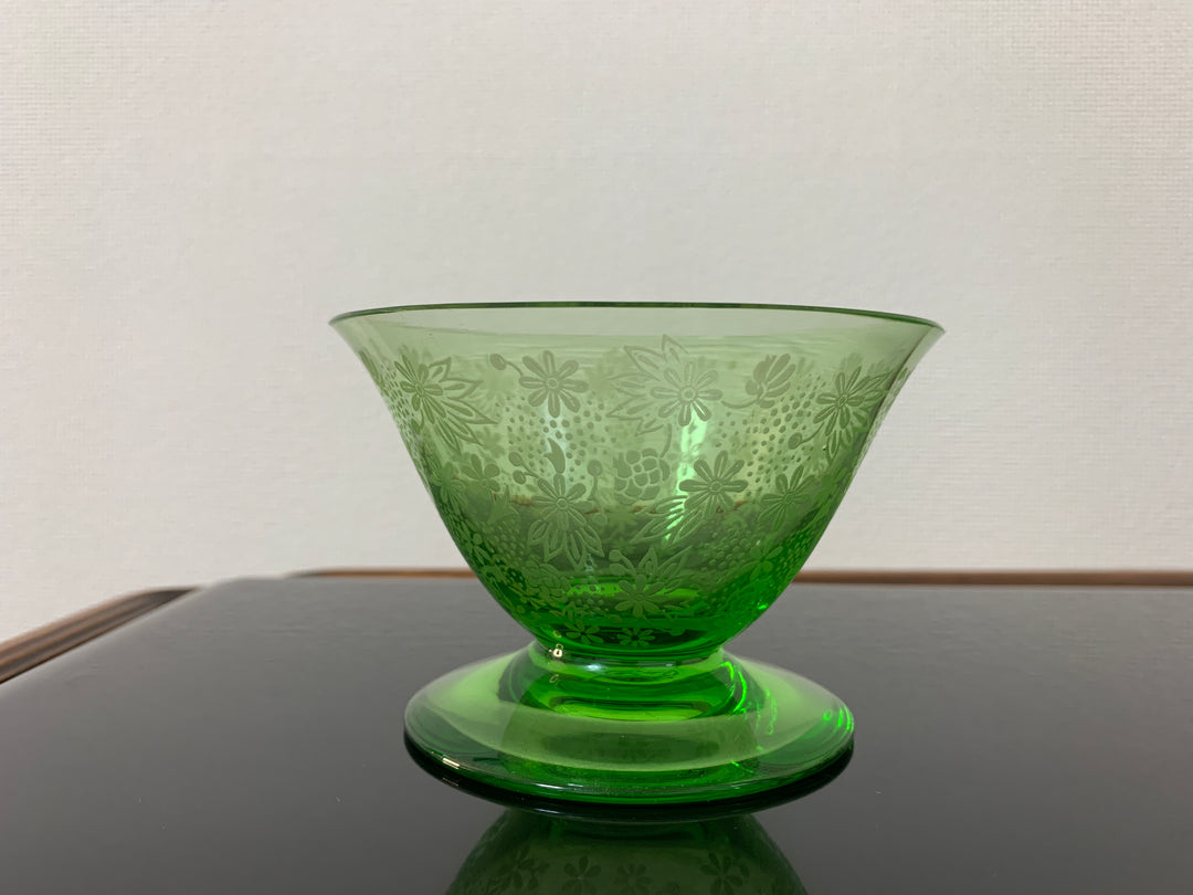 オールドバカラ　エリザベート　グリーンのコンポートクープグラス