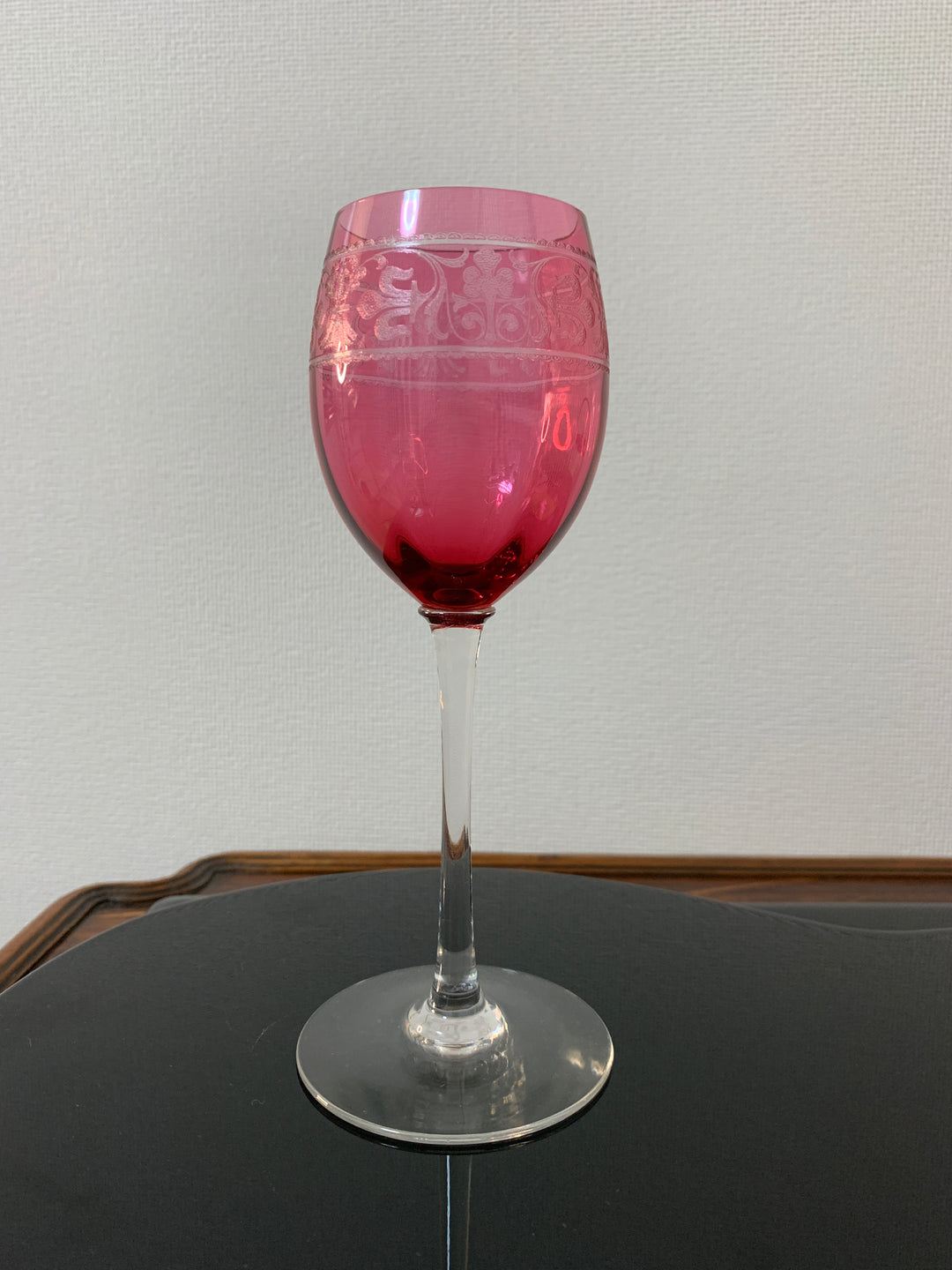 オールドバカラ　メディシス　ワイングラス　アメジスト（レッド）クリスタル