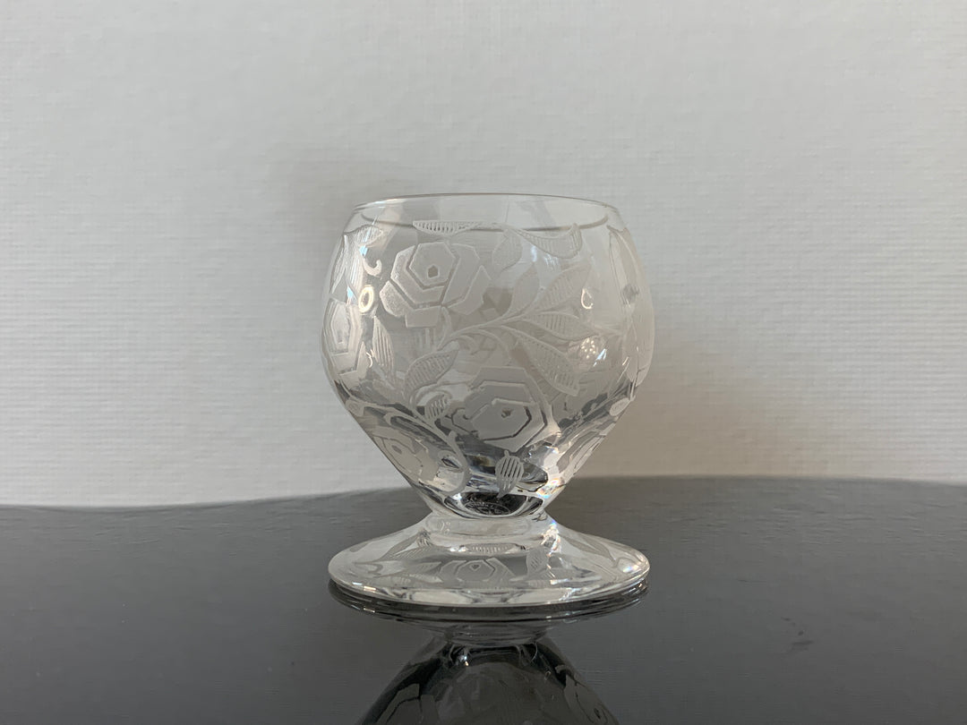 オールドバカラ　フォントネー『薔薇』極小のショットグラス