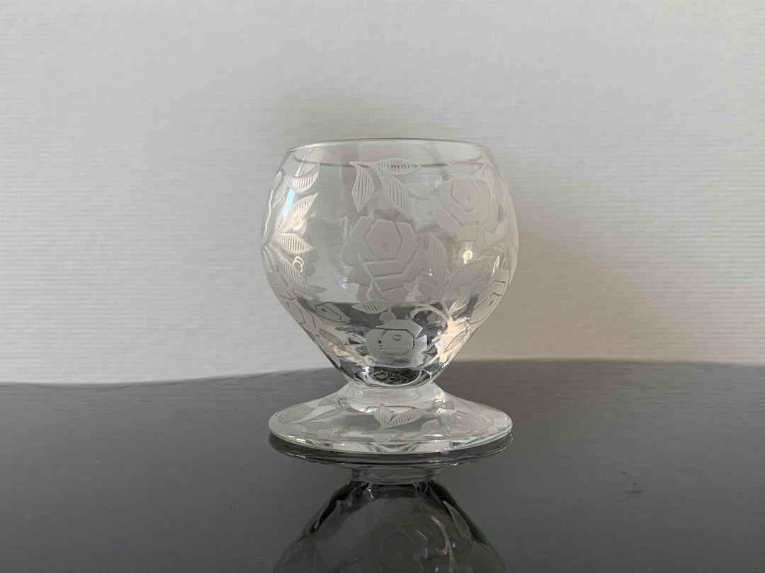 オールドバカラ　フォントネー『薔薇』極小のショットグラス