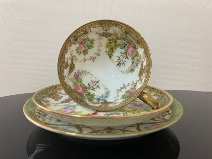 オールドノリタケ アールヌーボー様式 ピンクローズと金彩のティーカップ