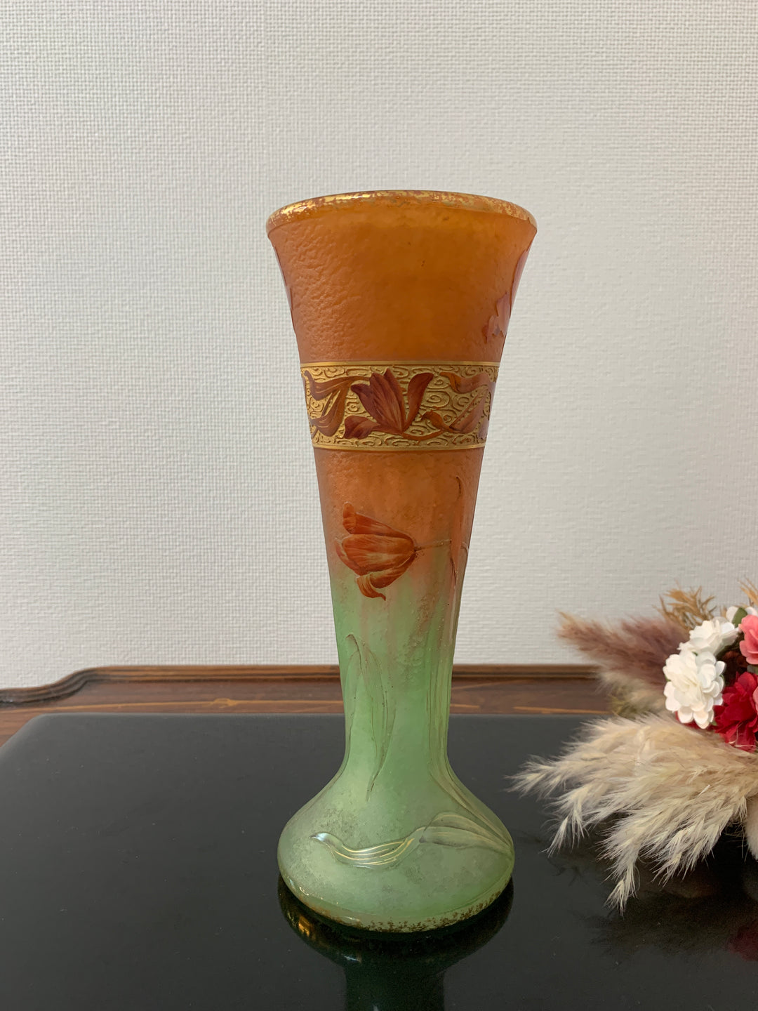 ドームナンシー （ドーム兄弟）チューリップの花の中型花瓶