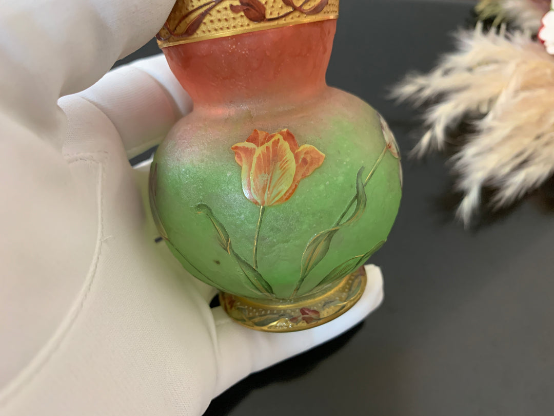 ドームナンシー （ドーム兄弟）チューリップの花のコロン型花瓶