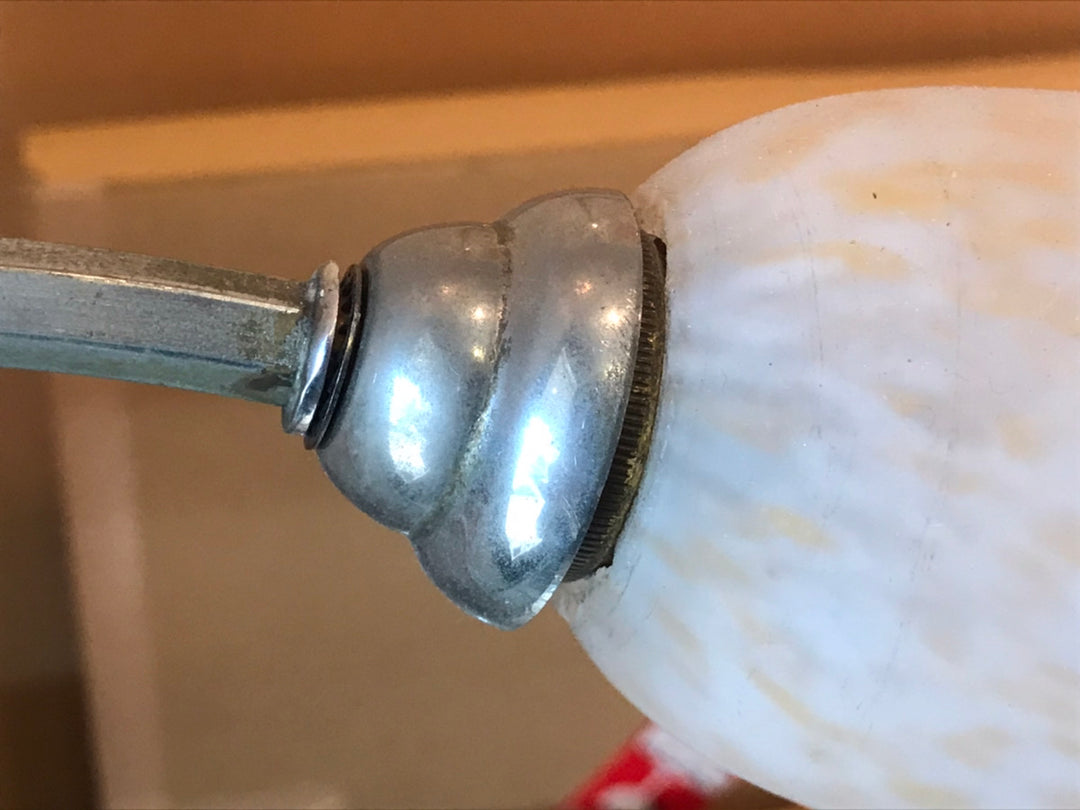 ミューラー兄弟　犬のブロンズのアンティークテーブルランプ