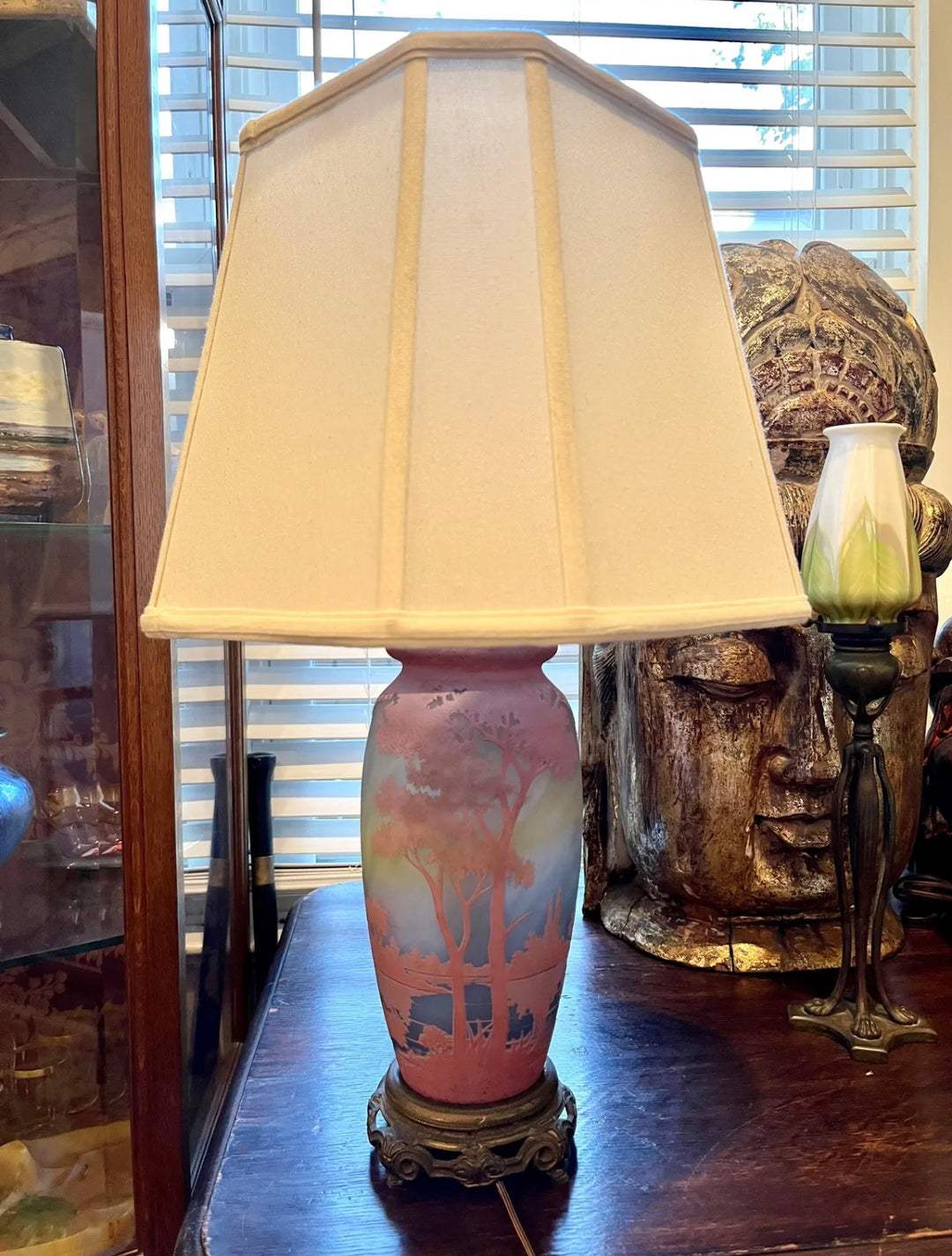 ドーム兄弟(Daum Nancy)ピンクの湖水風景のテーブルランプ