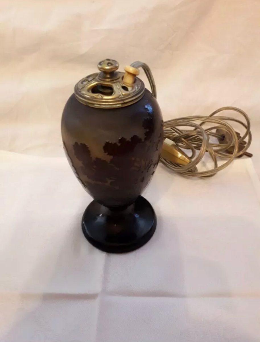 エミールガレ　風景が描かれたアンティークテーブルランプ（ベッドサイドランプ）