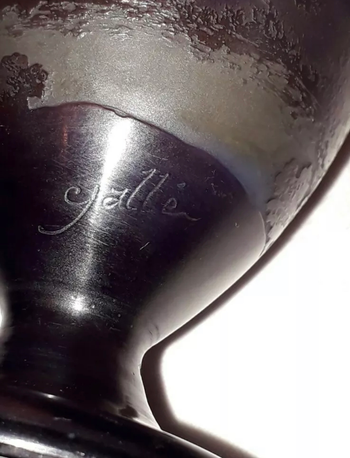 エミールガレ　風景が描かれたアンティークテーブルランプ（ベッドサイドランプ）のサイン