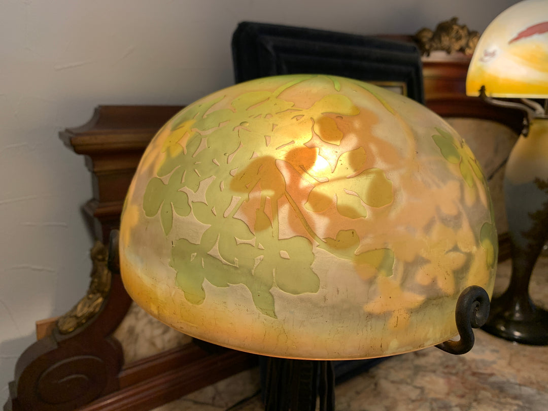 エミールガレ　シュガーパインの葉のアンティークテーブルランプ（アールヌーボー時代）