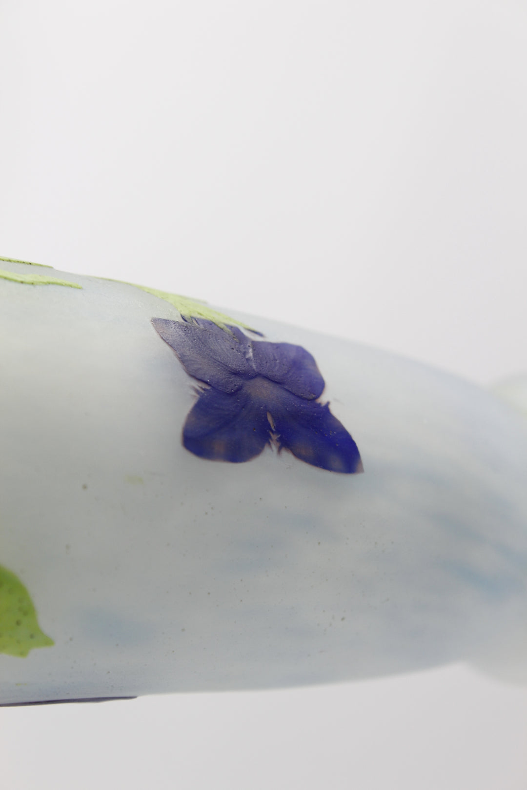 ドーム兄弟（ドームナンシー）リンドウの花の花瓶 アート作品