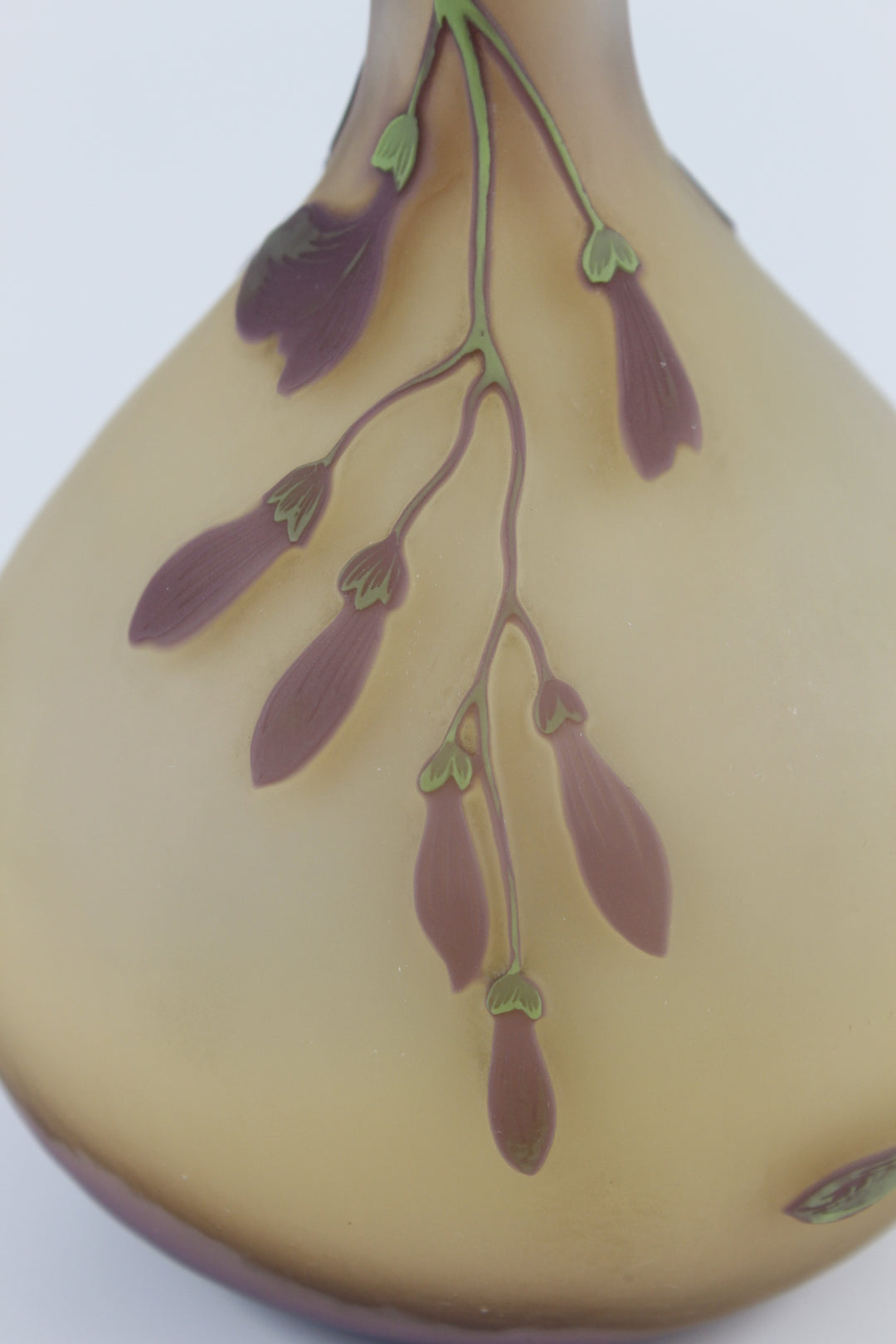エミールガレ　藤の花が描かれたバンジョー型花瓶