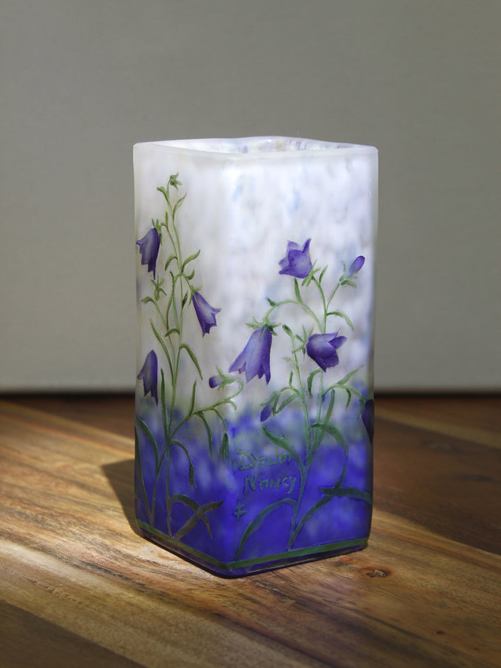 ドーム兄弟（ドームナンシー）カンパネラの花の花瓶