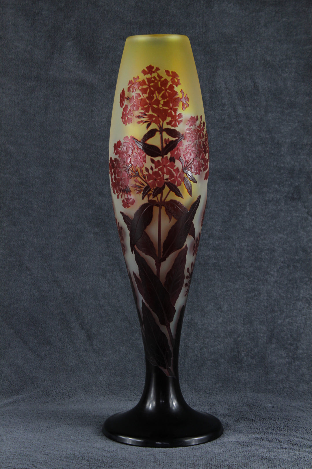 エミールガレ　ペンタスの花の大型花瓶