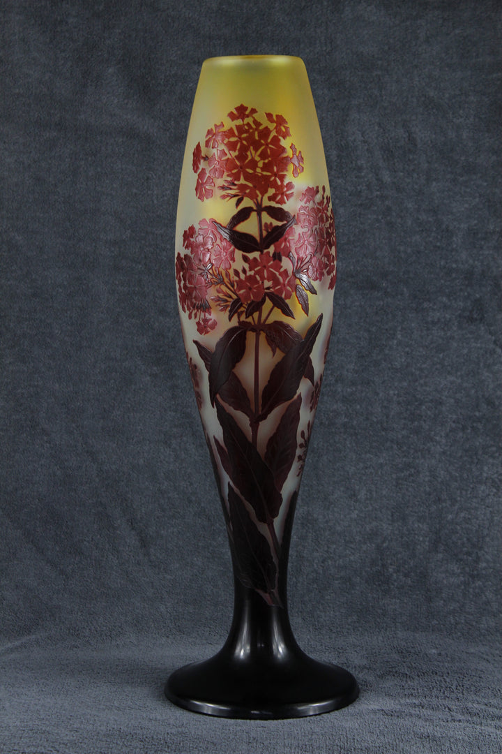 エミールガレ　ペンタスの花の大型花瓶