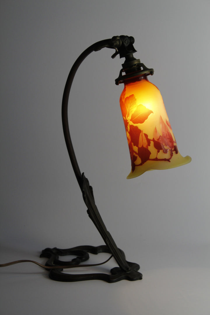 エミールガレ マグノリアの花のテーブルランプ アールヌーボー