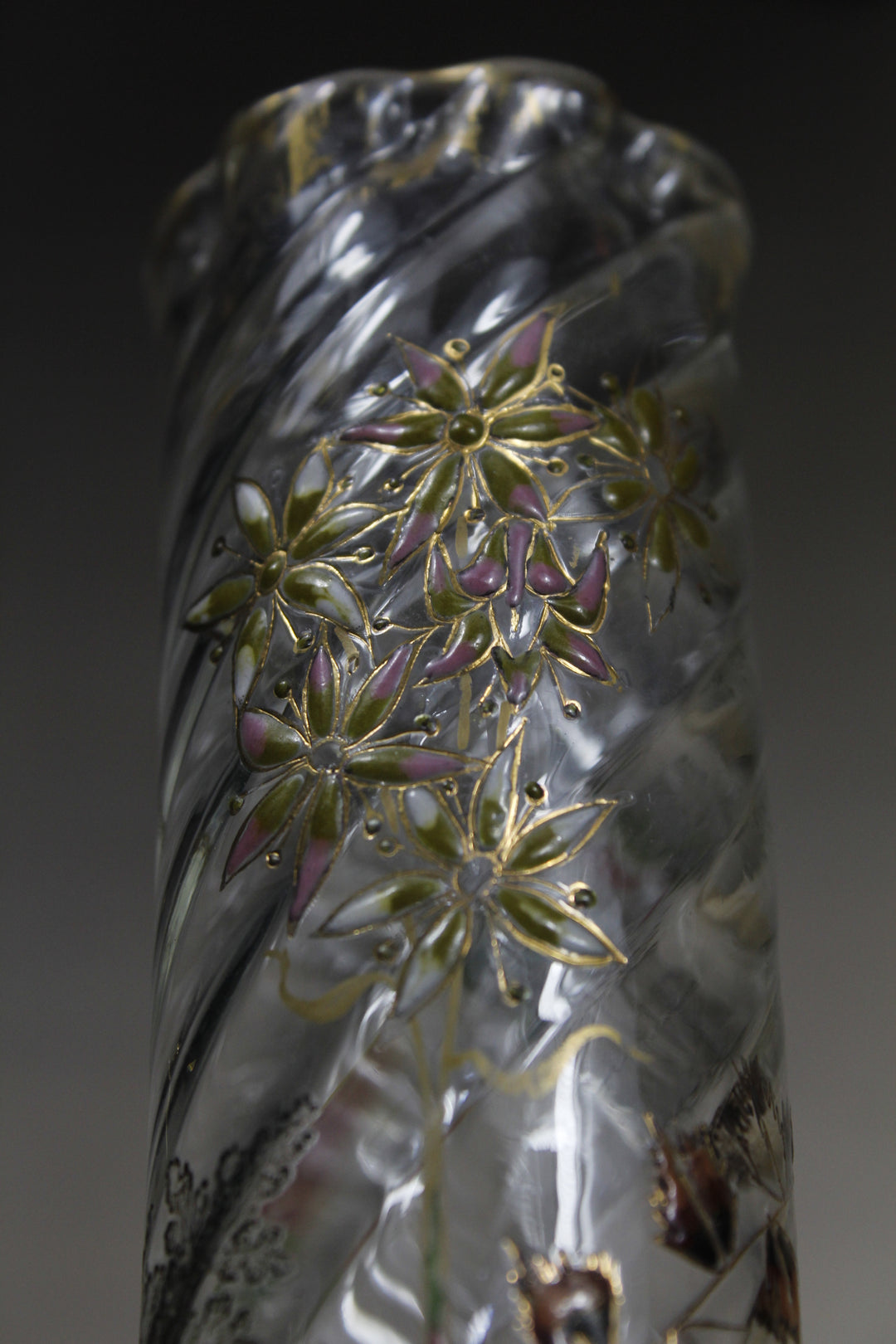 エミールガレ　エナメルガラスの初期作品　自然の草花の花瓶（ジャポニズム）