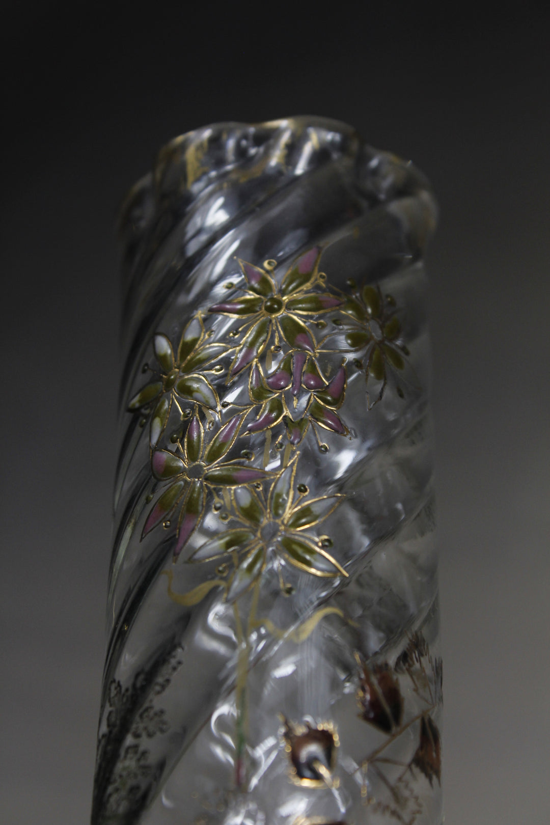エミールガレ　エナメルガラスの初期作品　自然の草花の花瓶（ジャポニズム）
