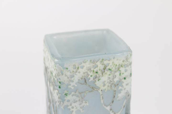 ドーム兄弟（ドームナンシー）湖と白鳥の花瓶