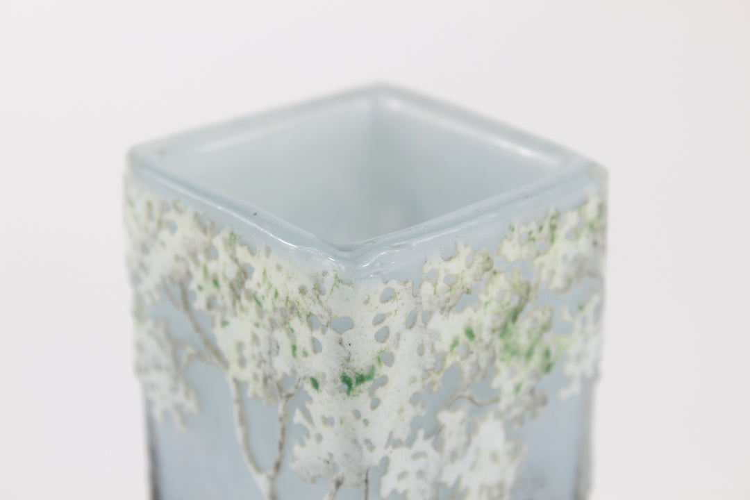 ドーム兄弟（ドームナンシー）湖と白鳥の花瓶
