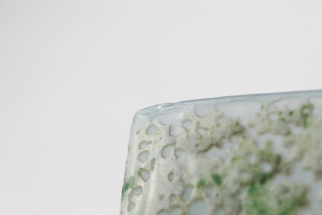 ドーム兄弟（ドームナンシー）湖と白鳥の花瓶