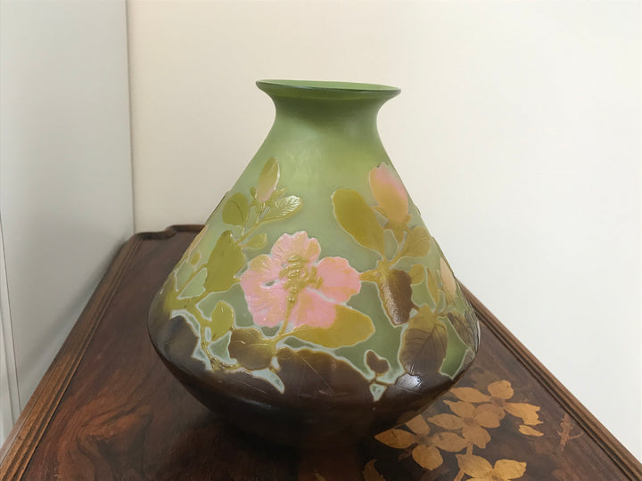 エミールガレ　林檎（りんご）の花の花瓶