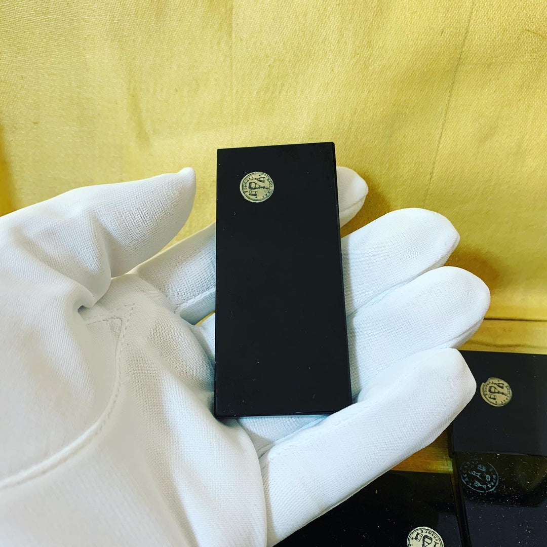 オールドバカラ　ブラッククリスタルのナイフレスト