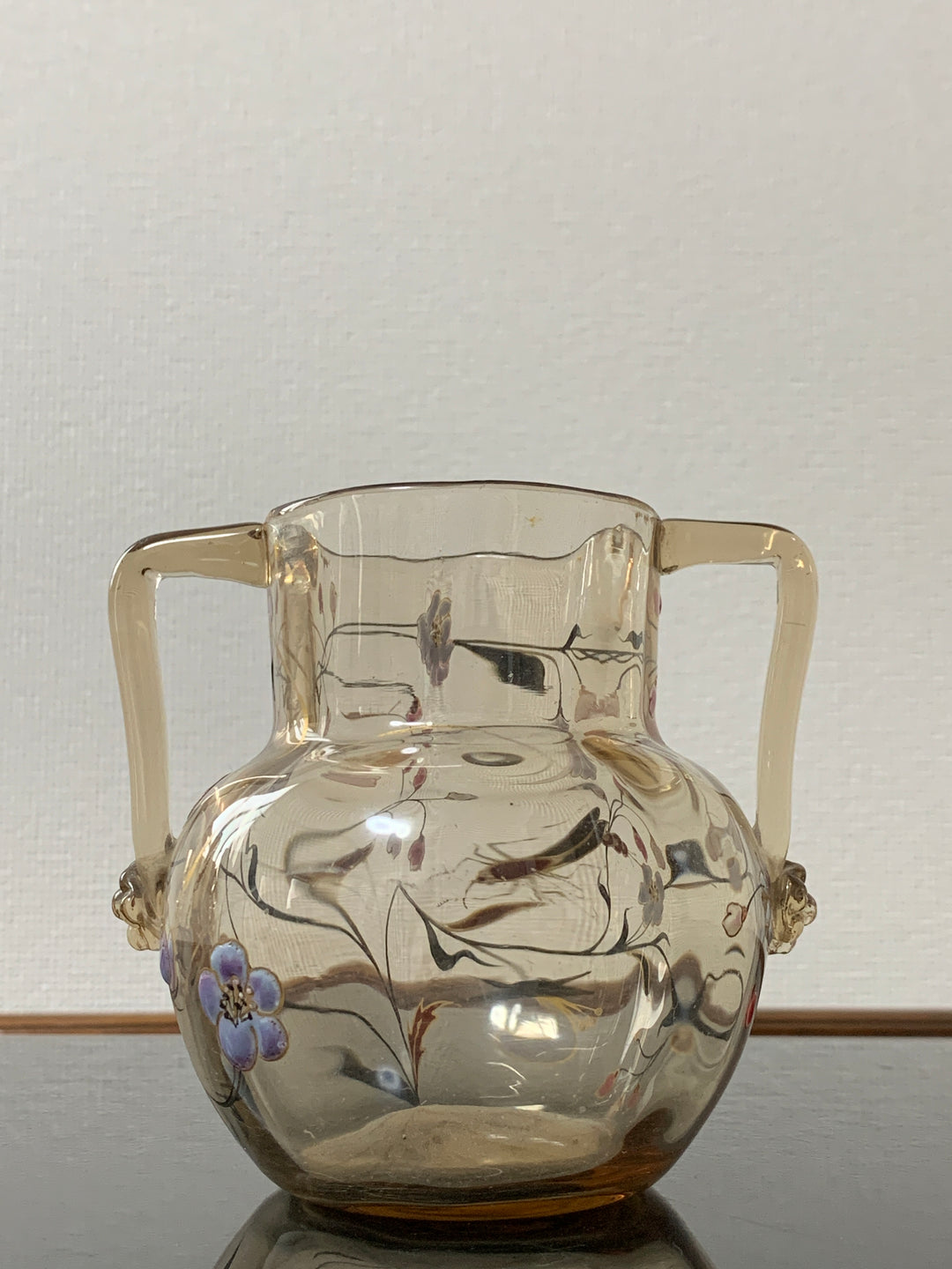 エミールガレ　エナメルガラスを使った初期作品　花紋と昆虫