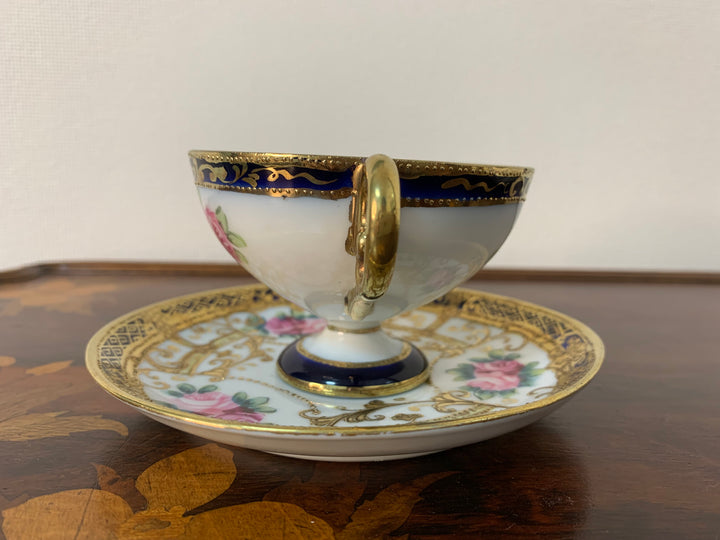 残り２セット　オールドノリタケ　ピンクローズとコバルトと金盛りのティーカップ&ソーサー