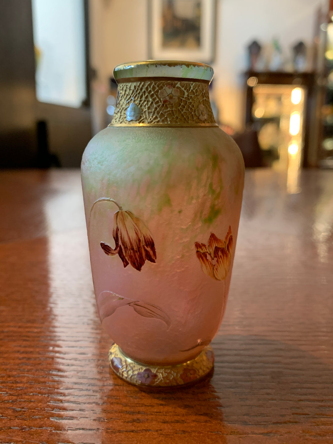 ドーム兄弟（ドームナンシー）シクラメンの花と金彩の花瓶
