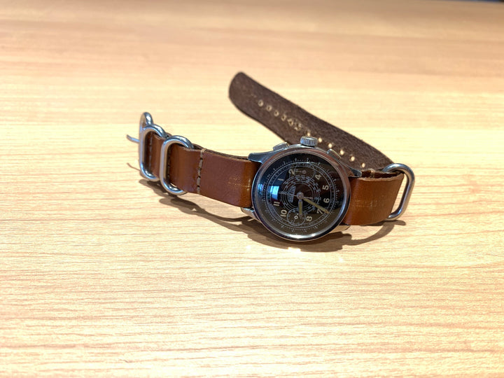 ヴィンテージ ミリタリークロノグラフ　アンジェラス　キャリバー210 CAL.210