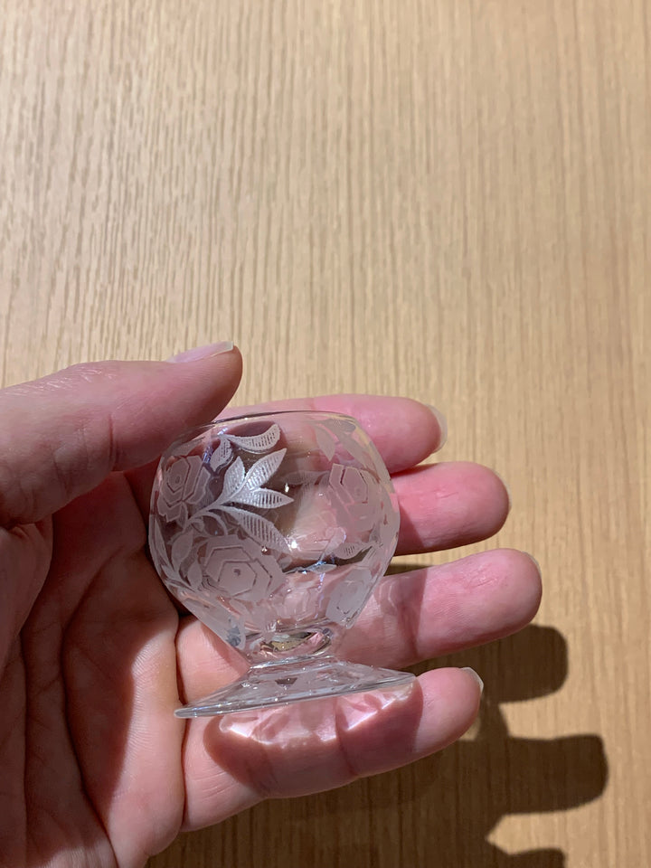 オールドバカラ　フォントネー『薔薇』極小のショットグラス２個とデカンタセット