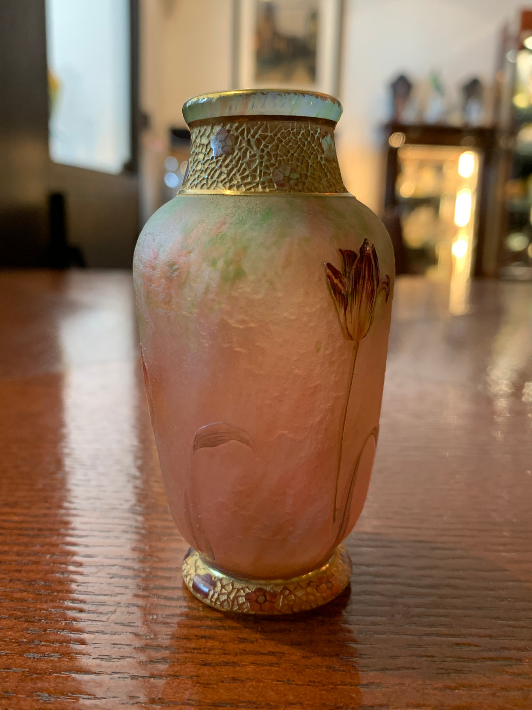 ドーム兄弟（ドームナンシー）シクラメンの花と金彩の花瓶