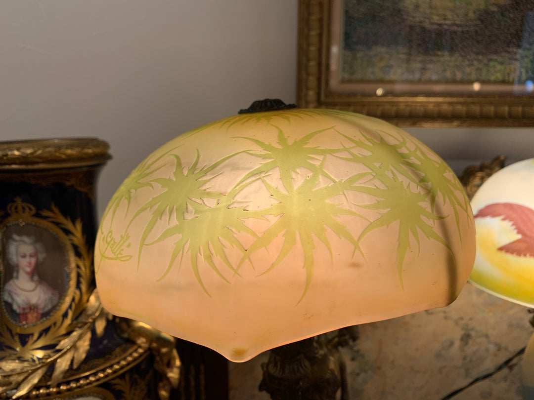 エミールガレ　少女が傘をさしたブロンズランプ（スターガレの時代）