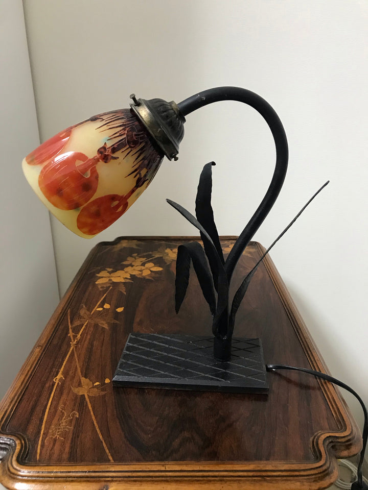 アールデコ　ヒトヨタケのテーブルランプ　シュナイダー兄弟　ル・ヴェール・フランセ