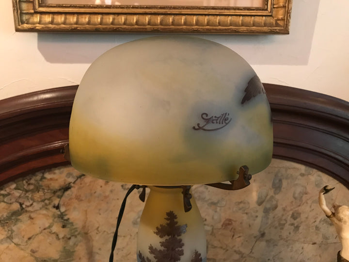 エミールガレ　山岳風景と鷲尾のアールヌーボー時代のアンティークテーブルランプ