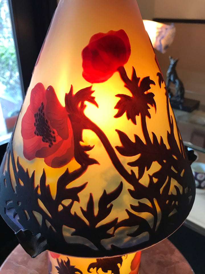 ミューラー兄弟　アネモネの花のテーブルランプ