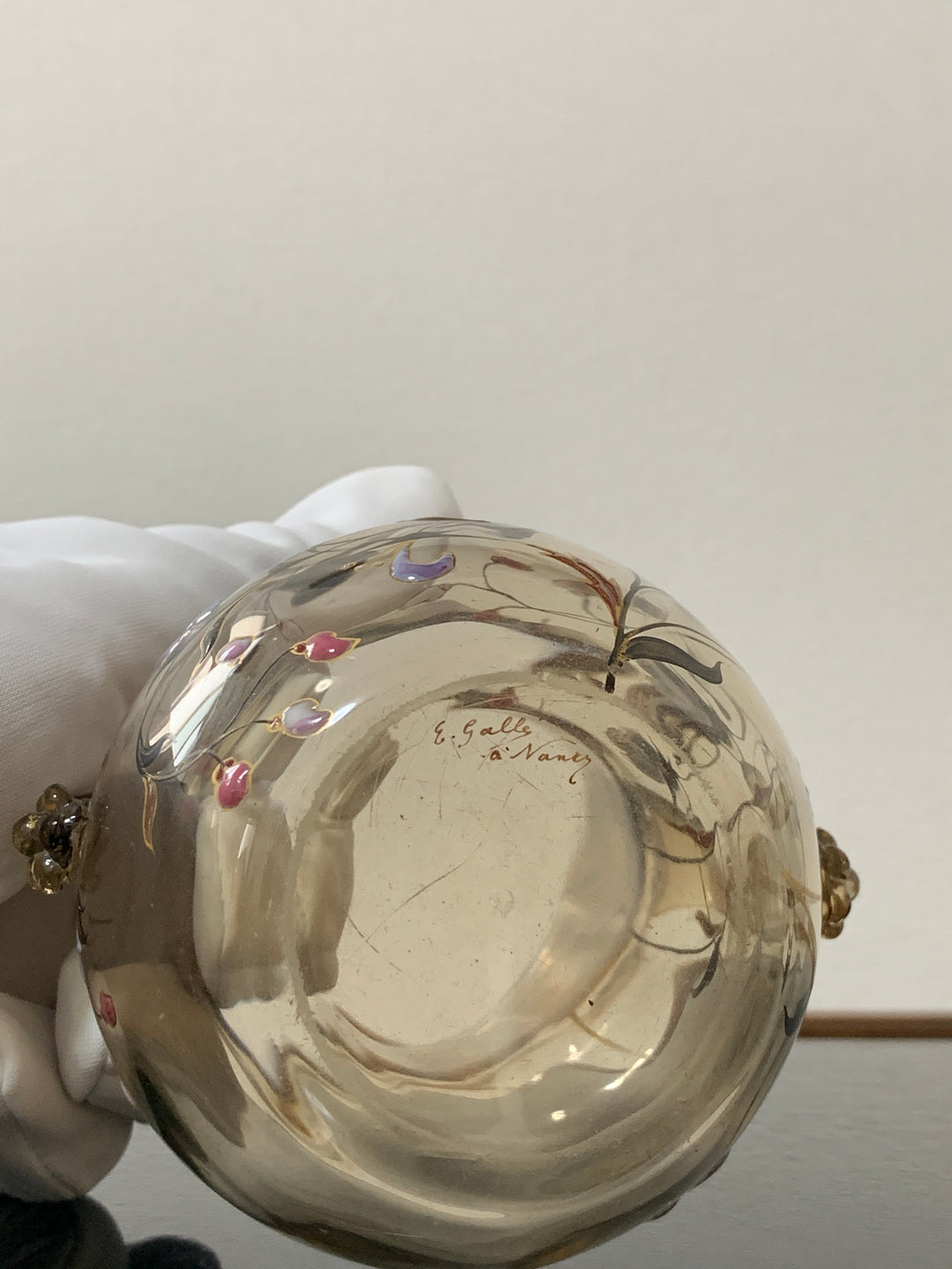 エミールガレ　エナメルガラスを使った初期作品　花紋と昆虫
