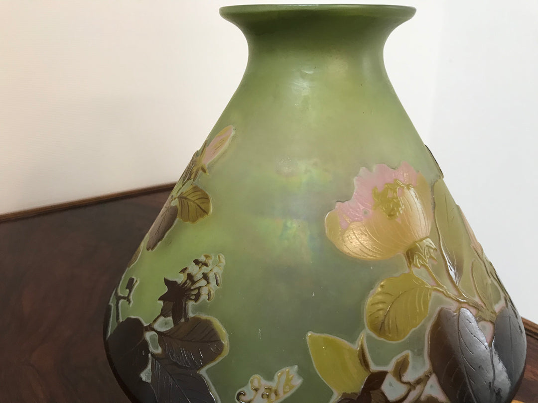 エミールガレ　林檎（りんご）の花の花瓶