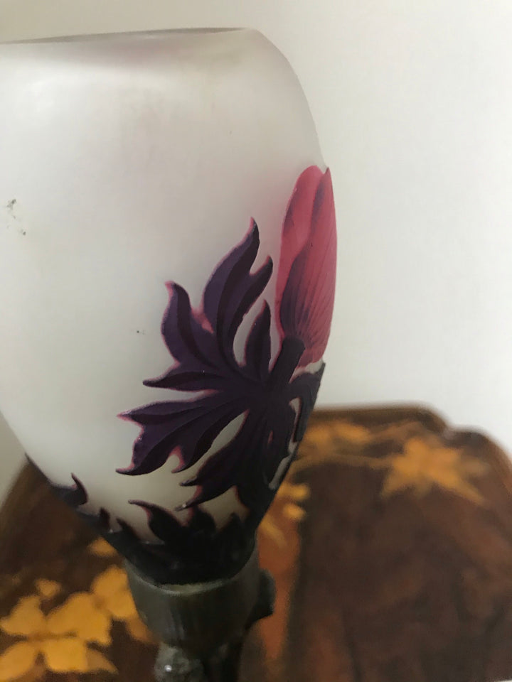 2/15日13:10分に売り切れました！最高峰！ミューラー兄弟　アネモネの花のテーブルランプ（アールヌーボーランプ）